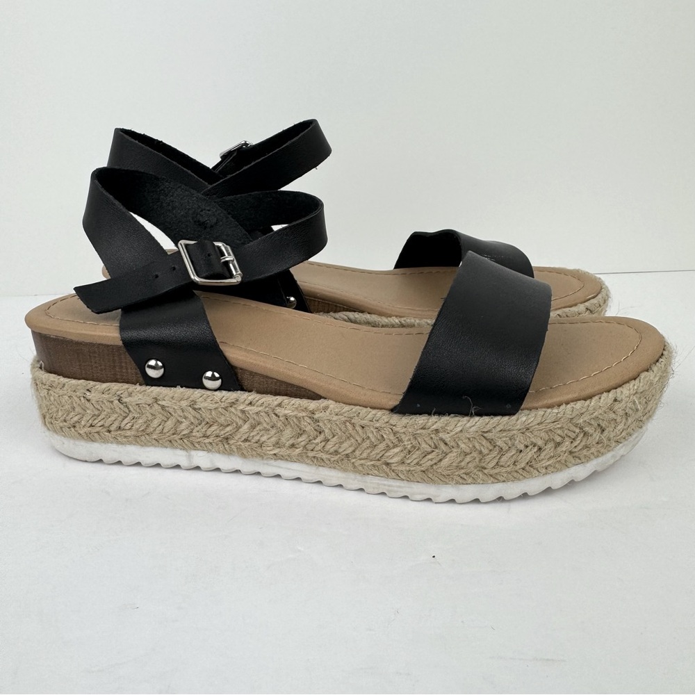 Soda Topic Open Toe Buckle Ankle Strap Espadrilles Flatform Wedge. Size 9.